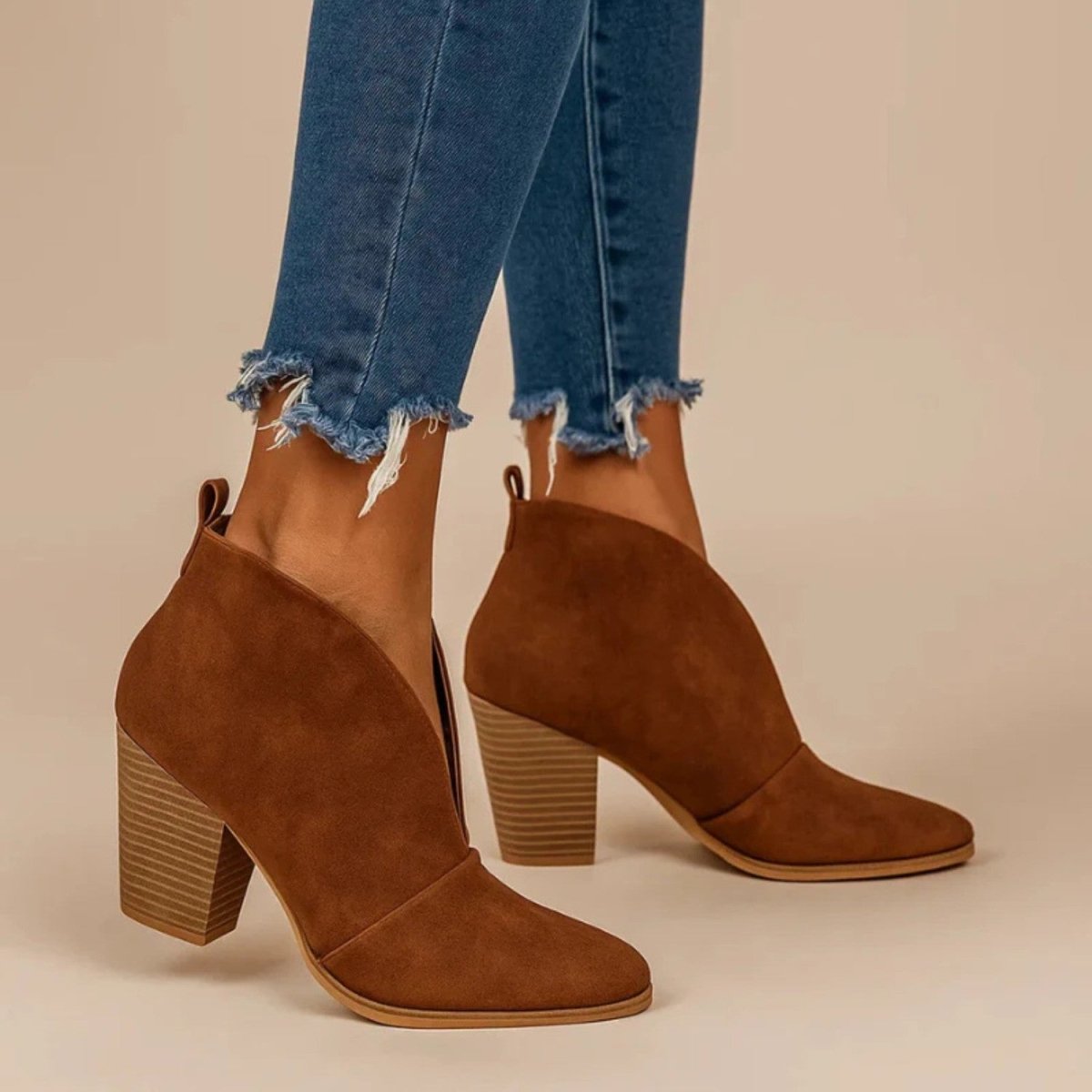Chic Almond Toe Ankle Boots - Ankle Boots - Wild Eye Vision