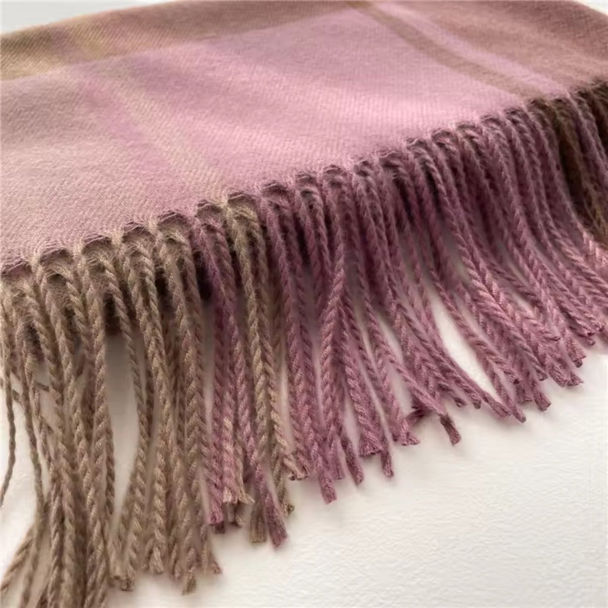 Luxury Elegant Checkered Warm Scarf - Neck Scarf - Wild Eye Vision