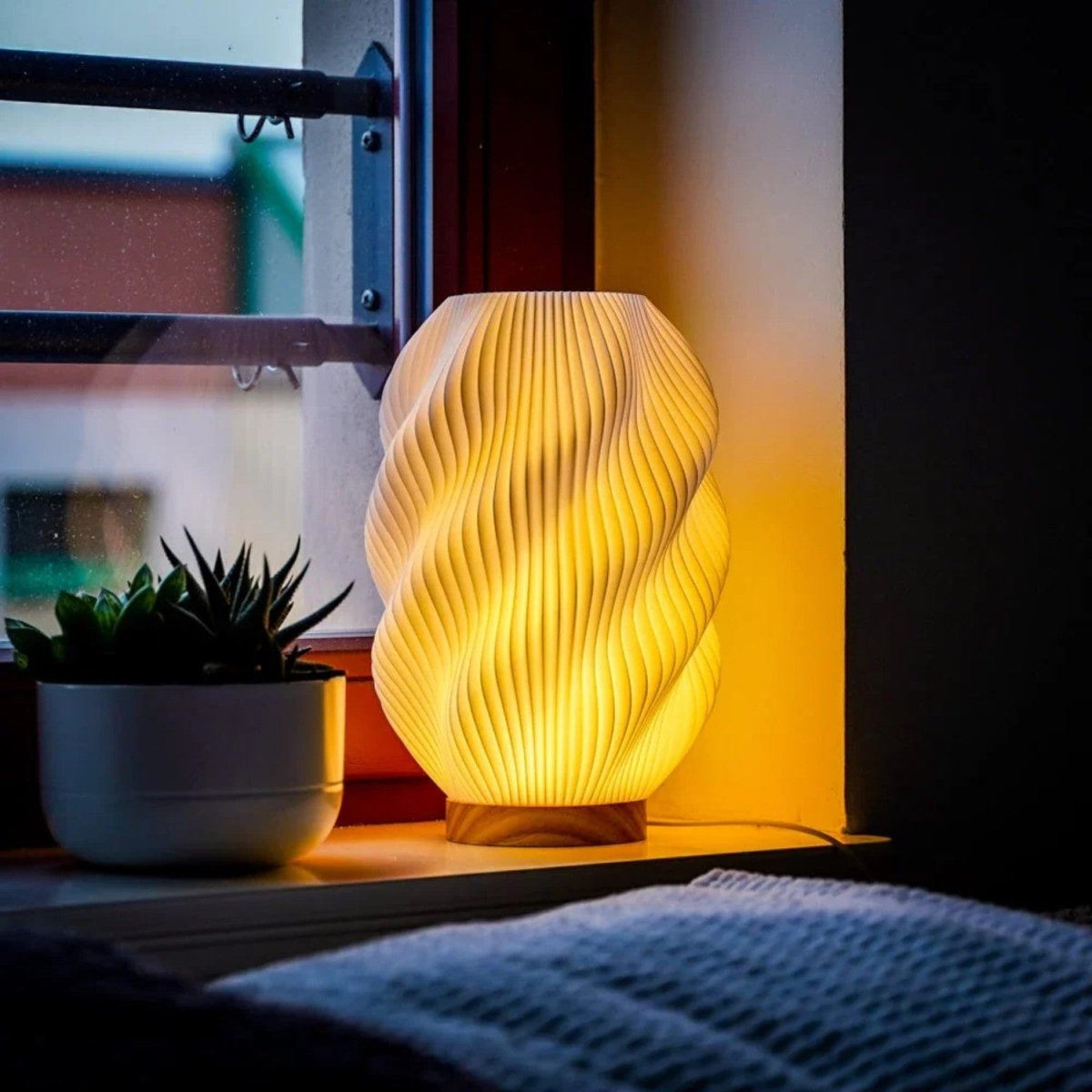 Modern Wave Glow Table Lamp - Table Lamp - Wild Eye Vision