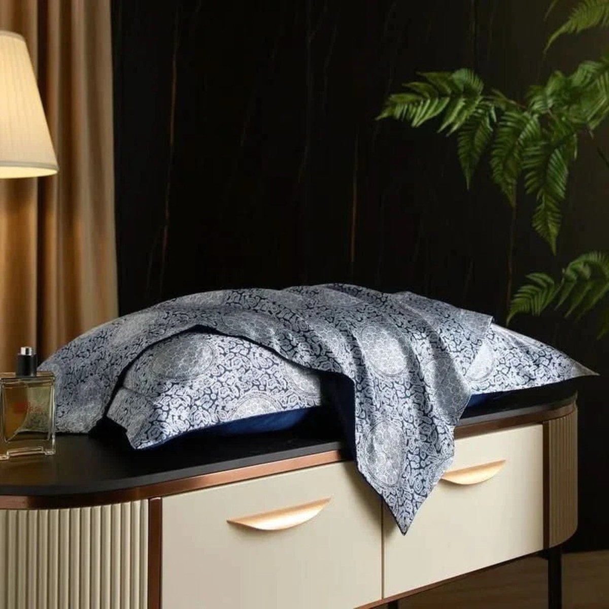 Mulberry Silk Pillowcase for Luxurious Sleep - Silk Pillowcase - Wild Eye Vision