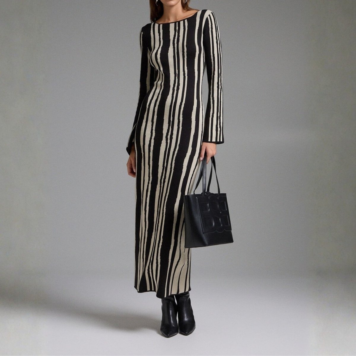 Patterned Long Sleeve Maxi Dress - Maxi Dress - Wild Eye Vision