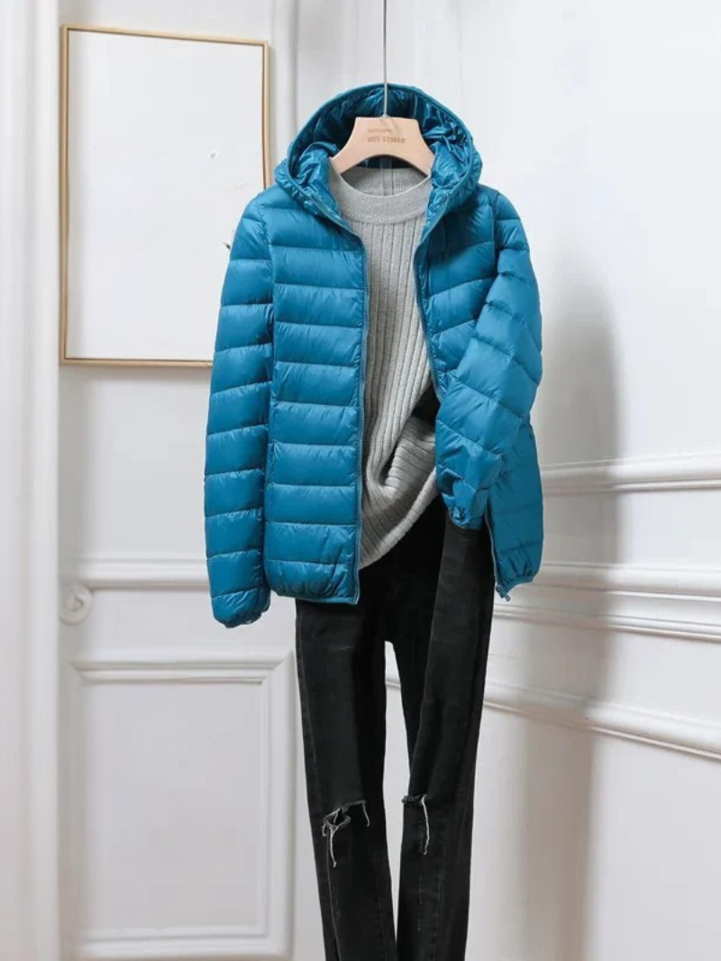 Women’s Lightweight Hooded Puffer Jacket