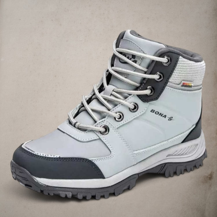 Women's Insulated Hiking Boots