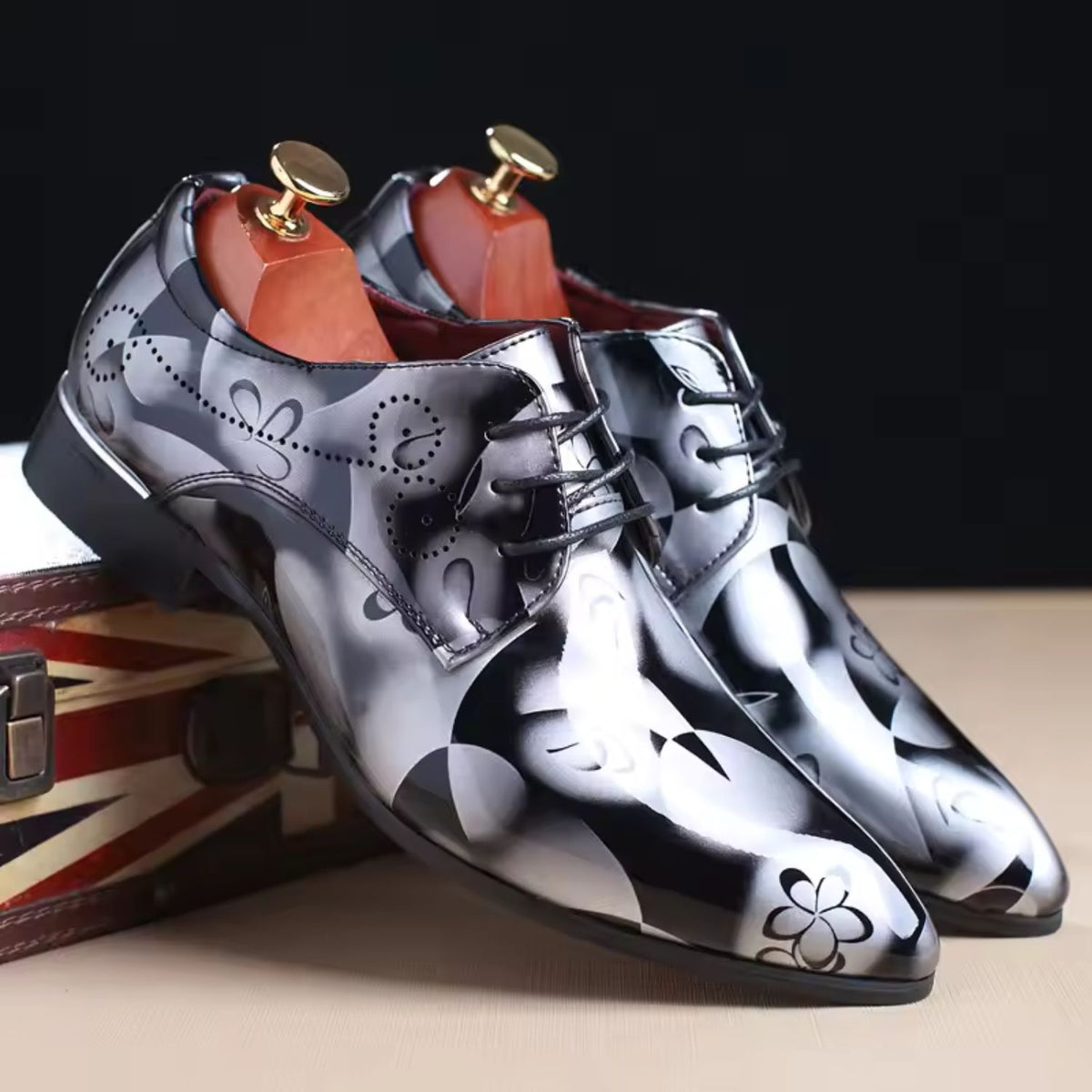 Floral Pattern Lace Up Oxfords