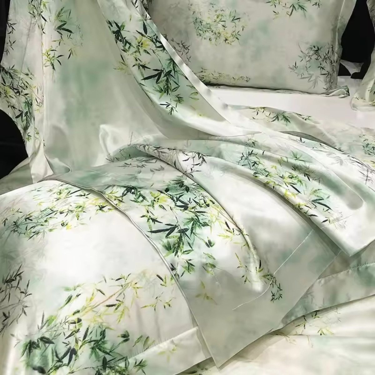 Mulberry Silk Pillowcase for Luxurious Sleep - Silk Pillowcase - Wild Eye Vision