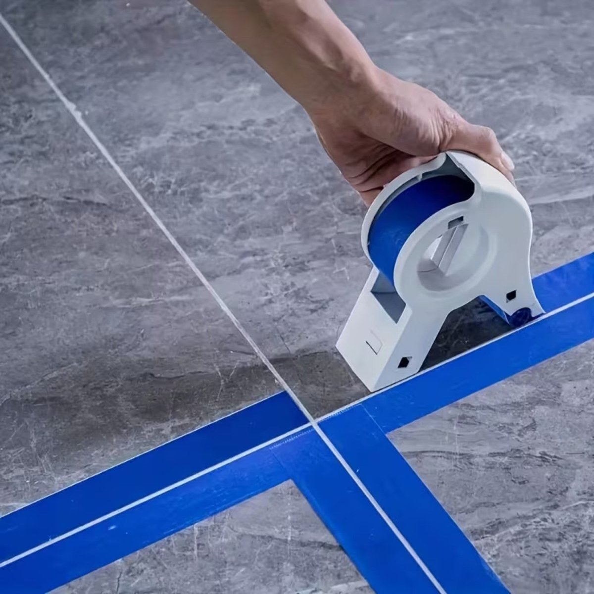 Painter’s Tape Applicator for Perfect Edges - Painter’s Tape Applicator - Wild Eye Vision
