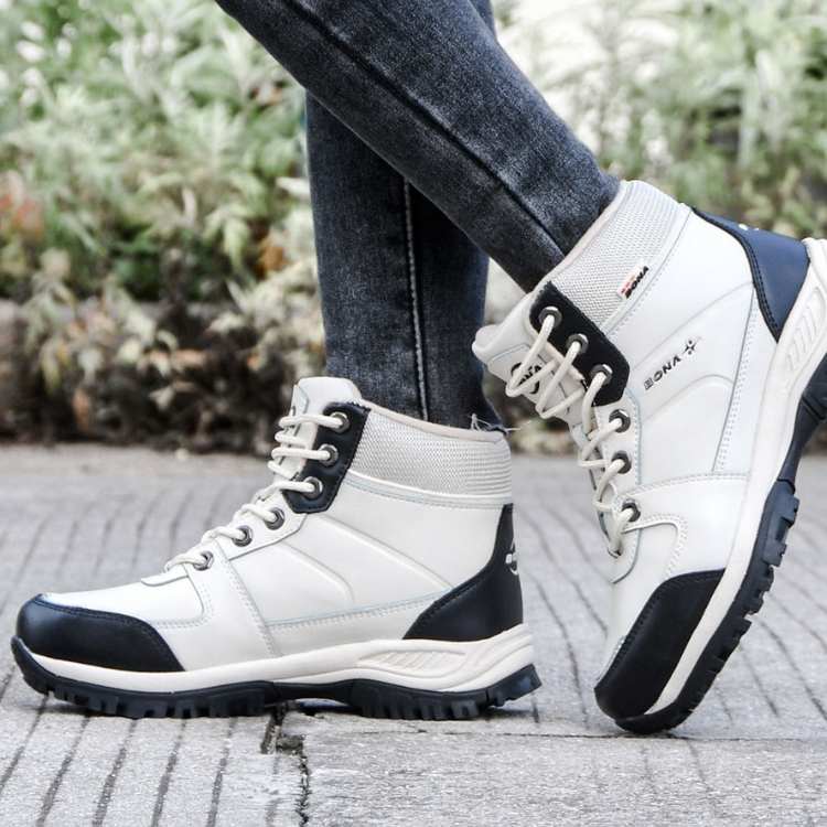 Women's Insulated Hiking Boots - Women's Hiking Boots - Wild Eye Vision